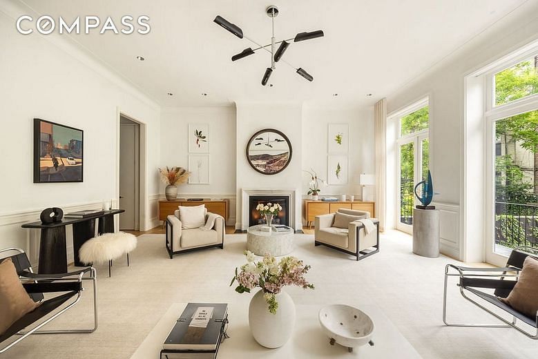 334 West 20th Street