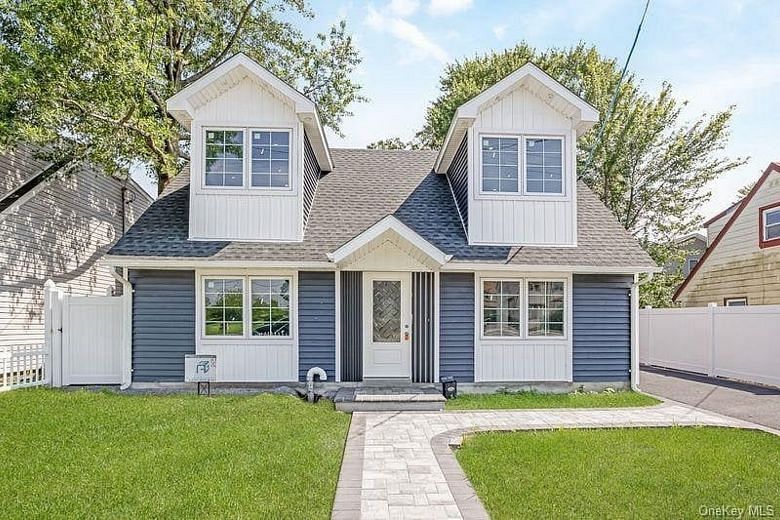 335 Peninsula Boulevard