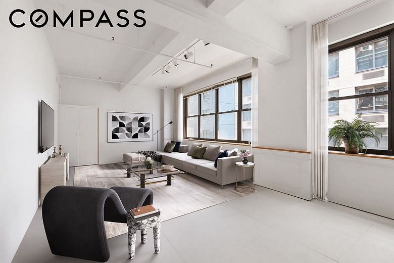 335 West 38th Street #4