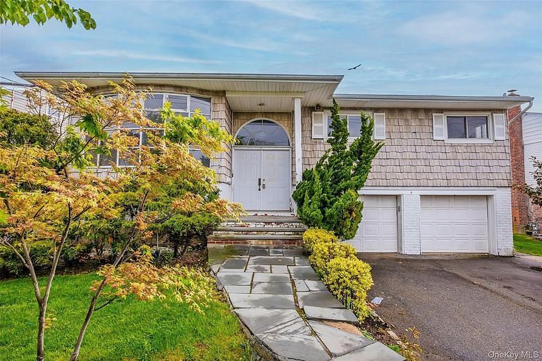 3386 Bertha Drive