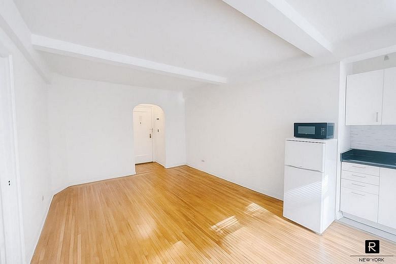 339 East 58th Street #2B