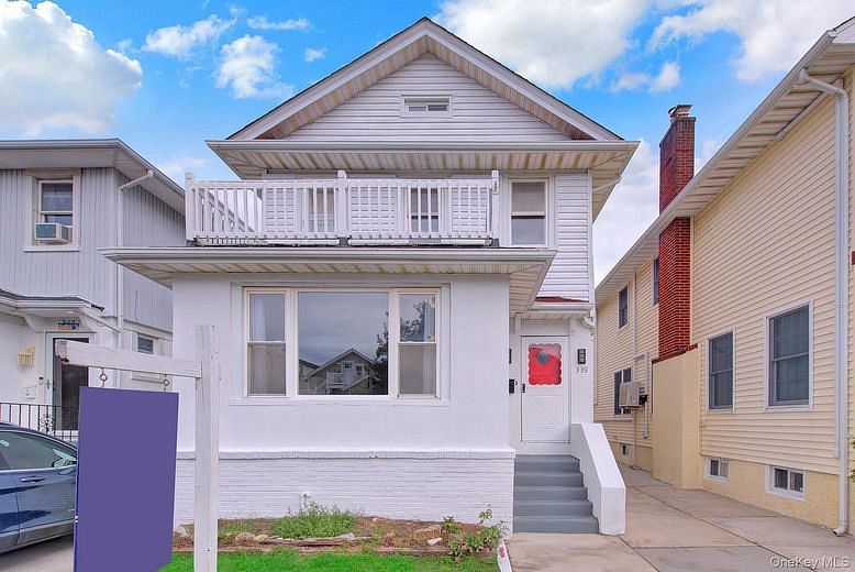 339 W Fulton Street