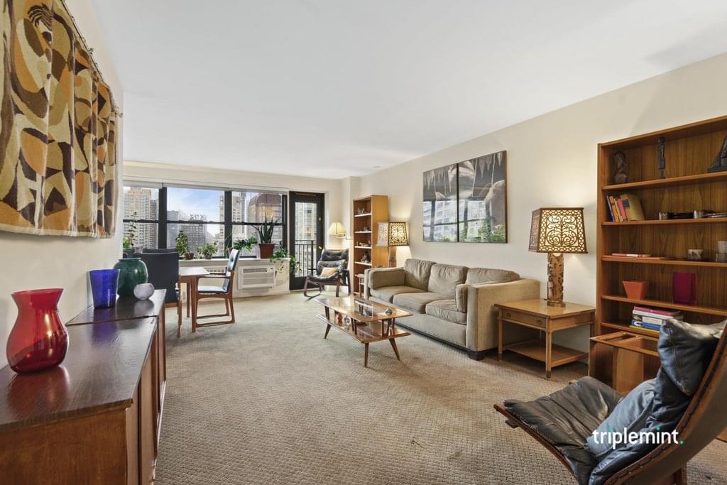 205 West End Avenue #21C in Manhattan, New York, NY 10023