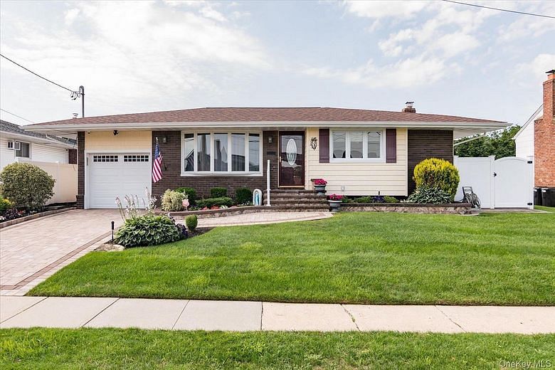 34 1st Avenue