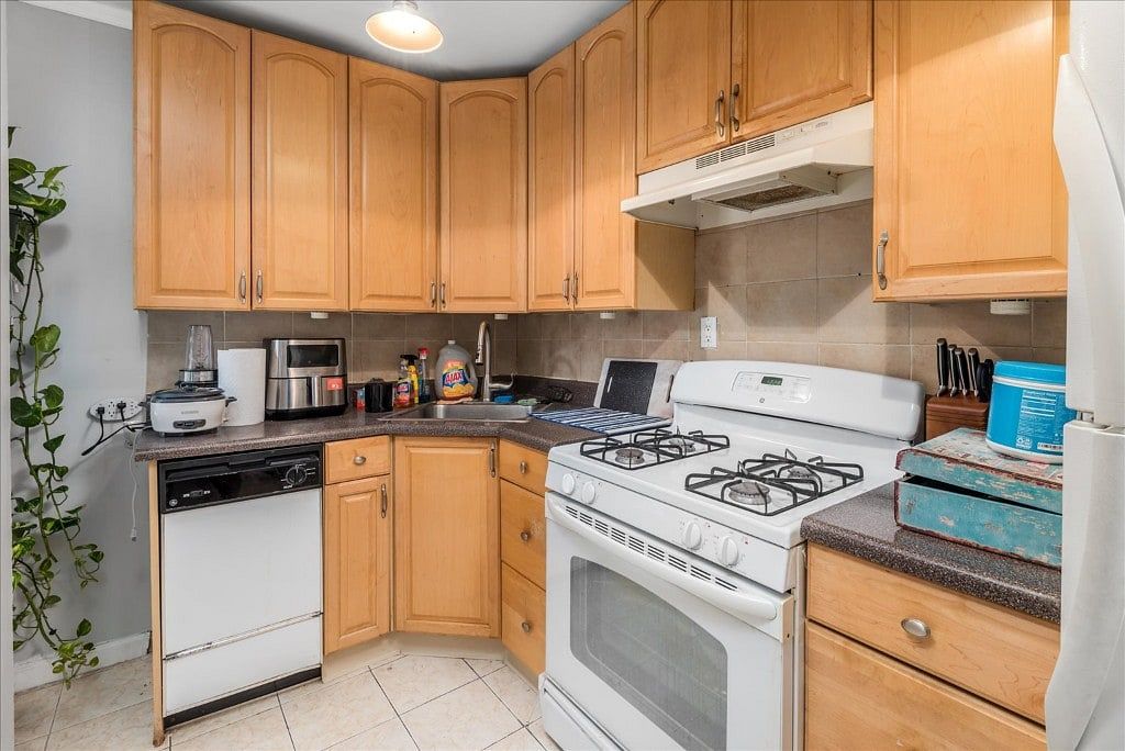 Image 1 of 15 for 34-20 78th Street #2J in Queens, Flushing, NY, 11372