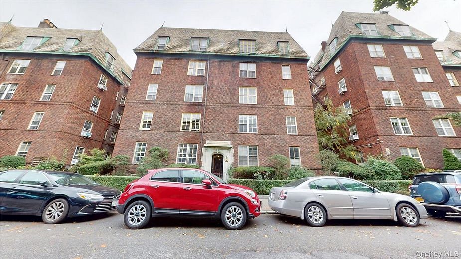 34-37 80th Street #32