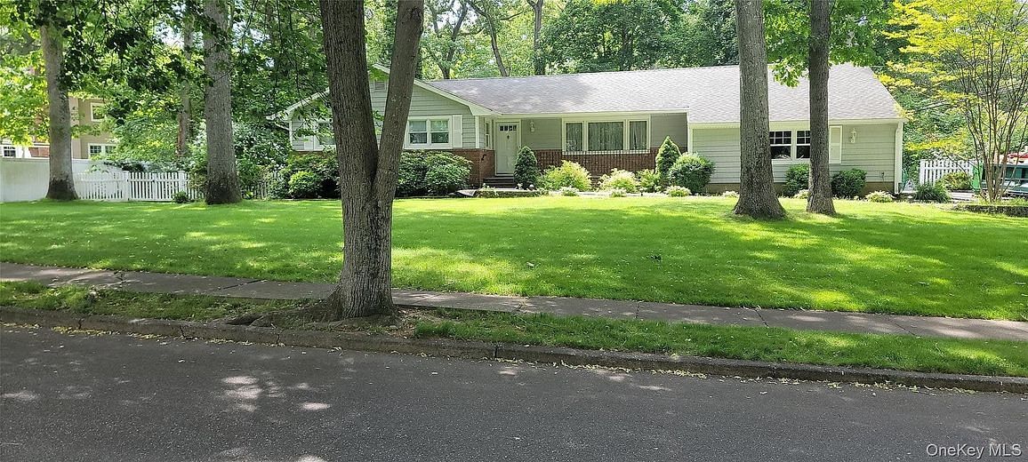 34 Bolan Drive
