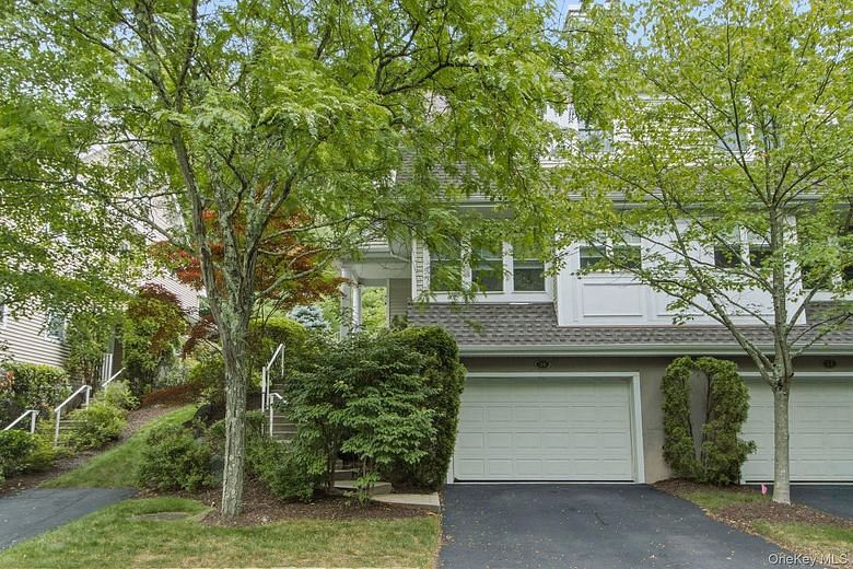34 Briarbrook Drive