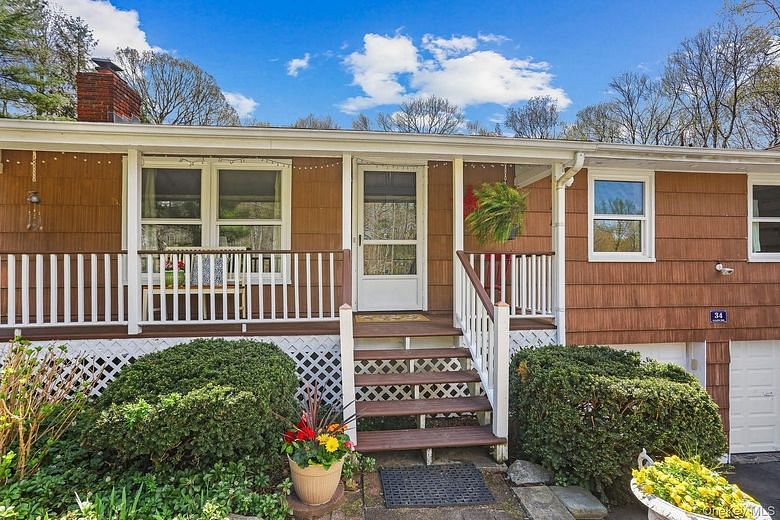 34 Glen Drive