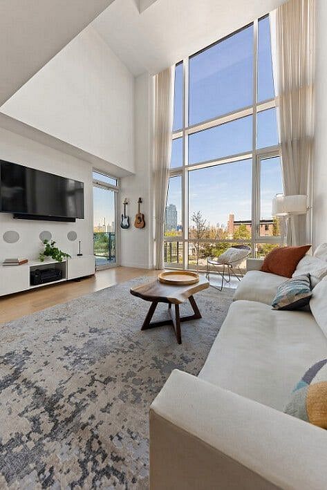 34 North Seventh Street #3V