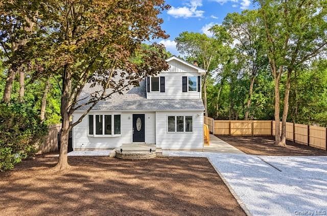 34 Pinelawn Avenue