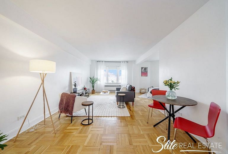 34 Plaza Street #1201