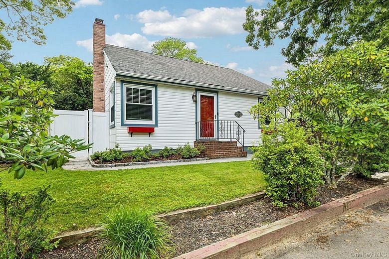 34 Solitaire Road