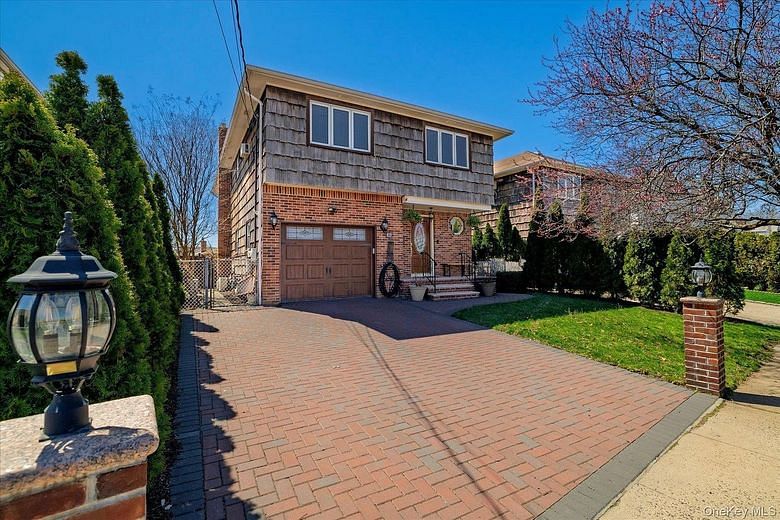 34 Vandewater Avenue