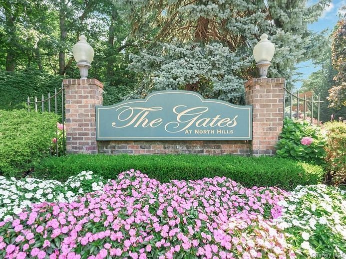 34 Windsor Gate Drive #26