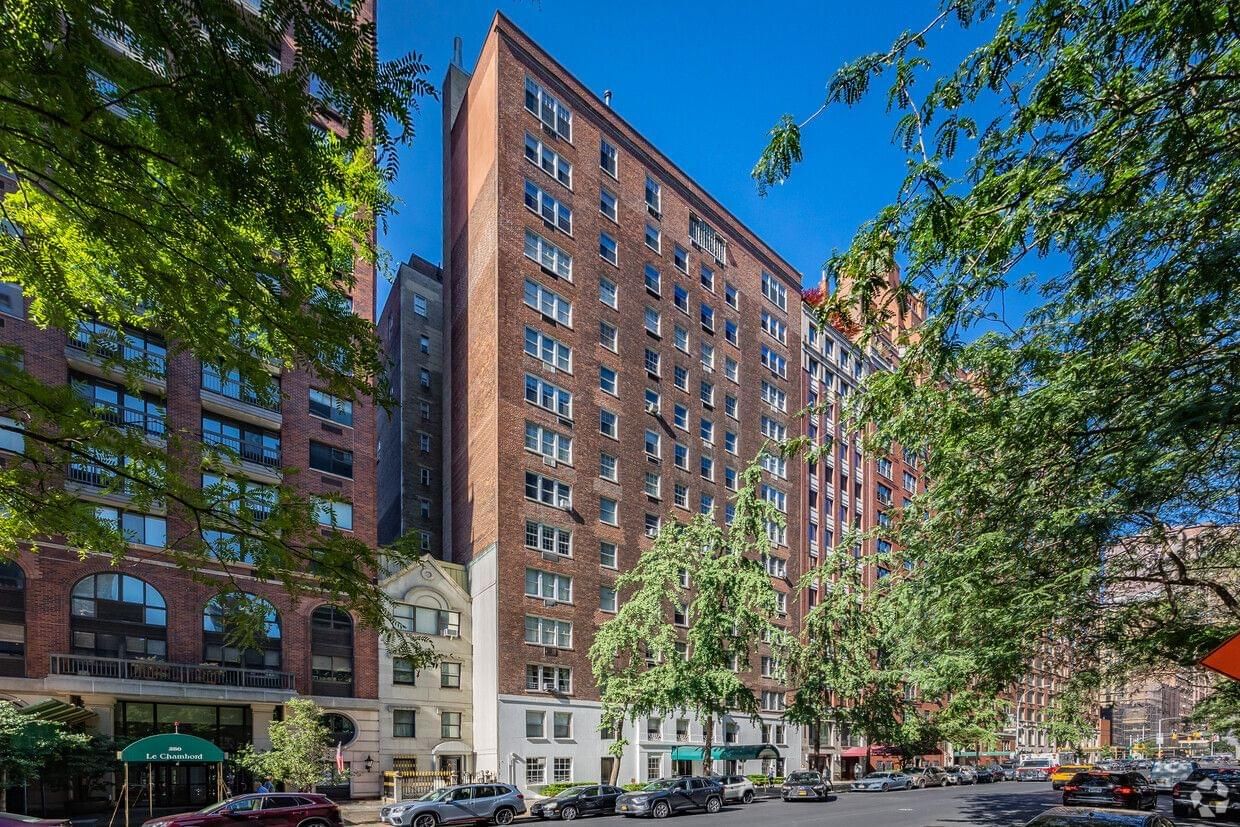 Image 1 of 9 for 342 East 72nd Street #1E in Manhattan, NY, 10021