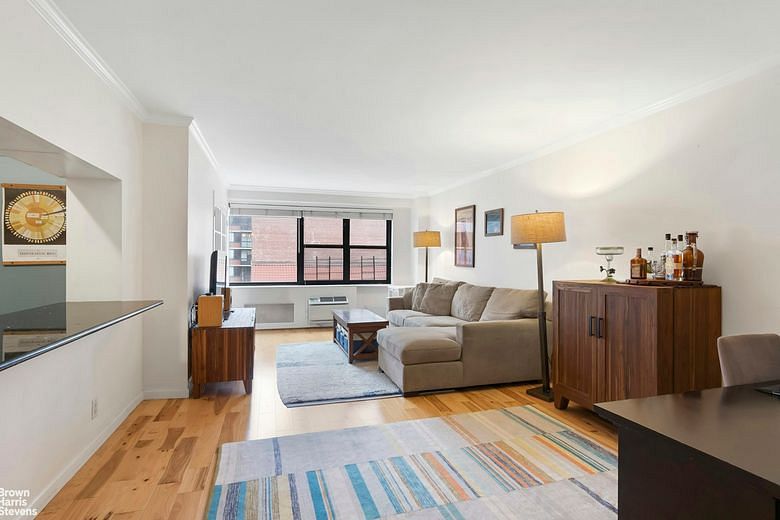 340 East 74th Street #9G