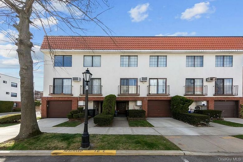 340 Julius Road #9D