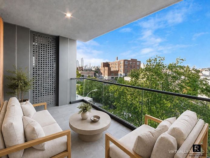 340 Metropolitan Avenue #5B