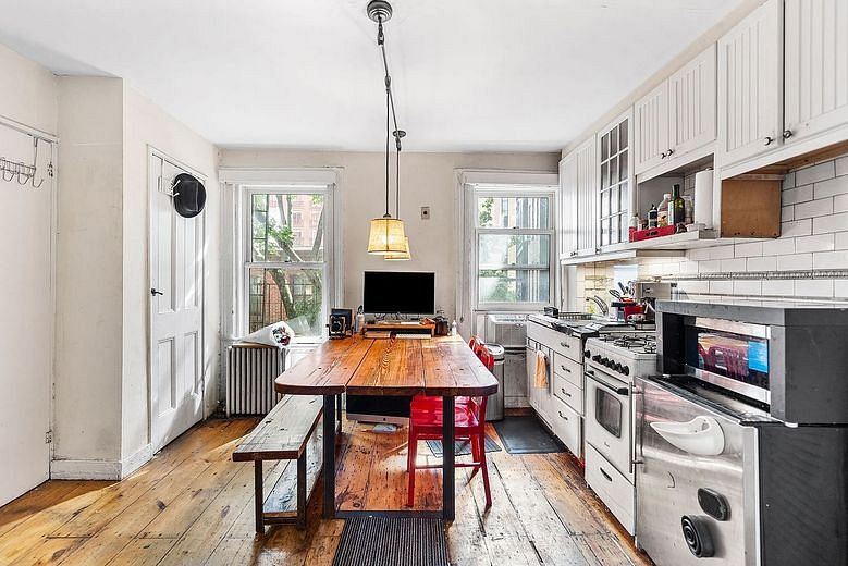 340 West 11th Street #3RW