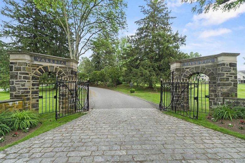 341 Furnace Dock Road #11