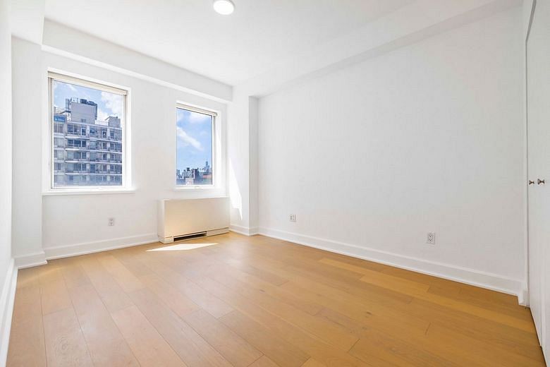 343 4th Avenue #4C