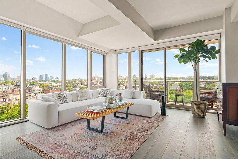 343 Fourth Avenue #10G