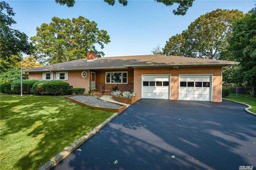 Image 1 of 20 for 51 Freeport St in Long Island, East Islip, NY, 11730
