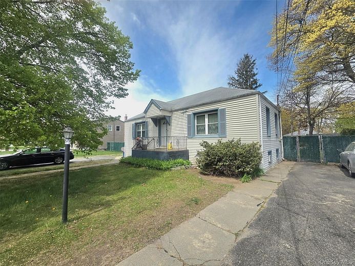 345 Boulder Street