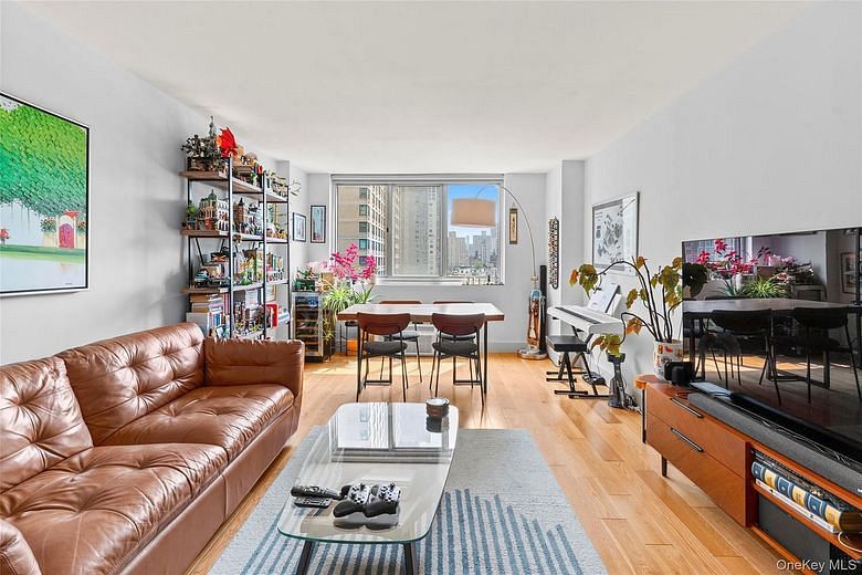 345 E 93rd Street #13G