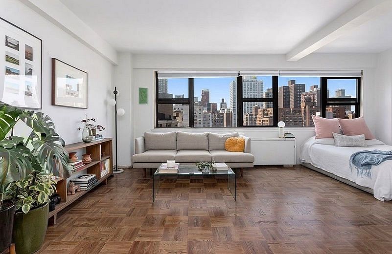 345 East 69th Street #16B