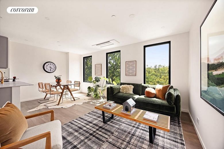 345 Warren Street #4