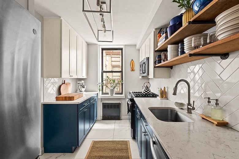 345 Webster Avenue #2G