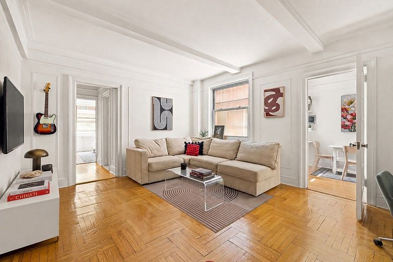 345 West 55th Street #5A