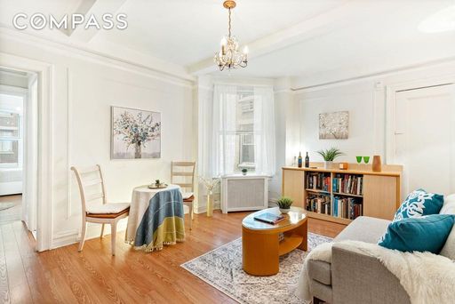 Image 1 of 11 for 345 West 55th Street #7E in Manhattan, New York, NY, 10019