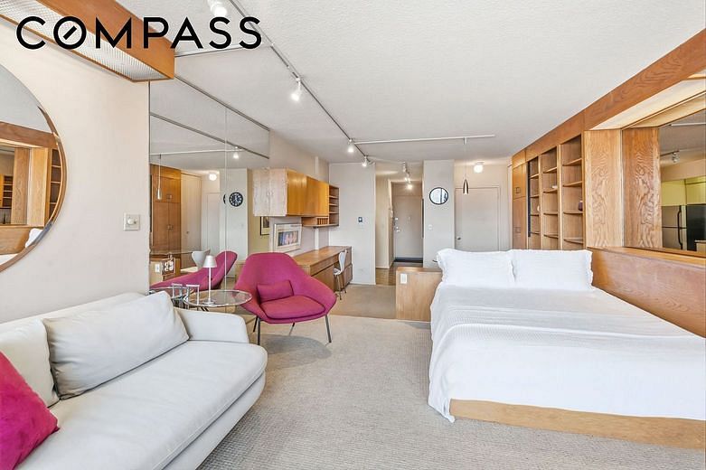 347 West 57th Street #27E
