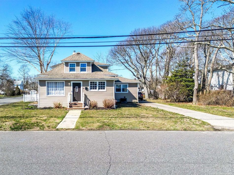 Image 1 of 36 for 54 Division Avenue in Long Island, West Sayville, NY, 11796