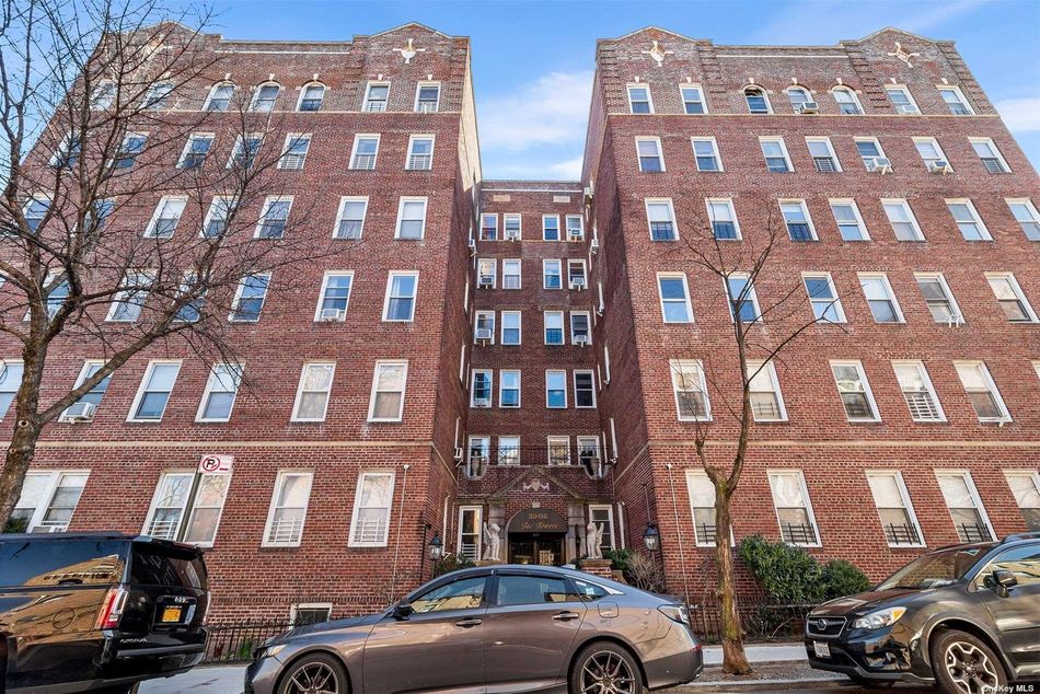 Image 1 of 18 for 35-05 72nd Street #3G in Queens, Jackson Heights, NY, 11372