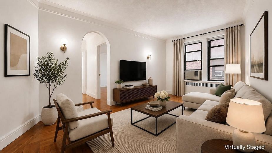 35-05 Parsons Boulevard #1J