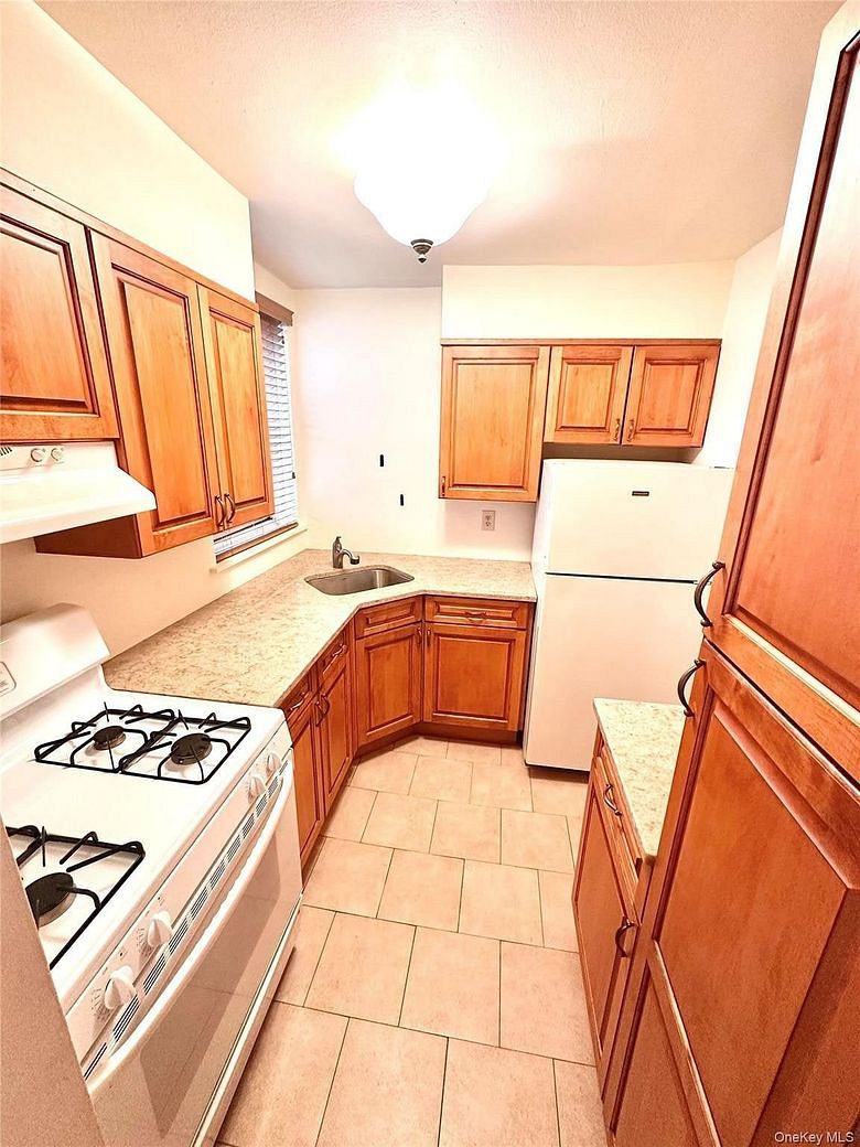 35-42 205th Street #287