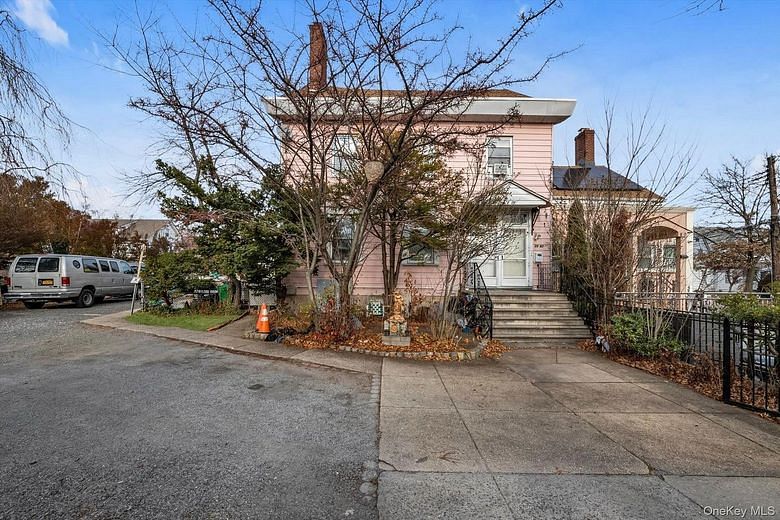 35-78/82 161st Street