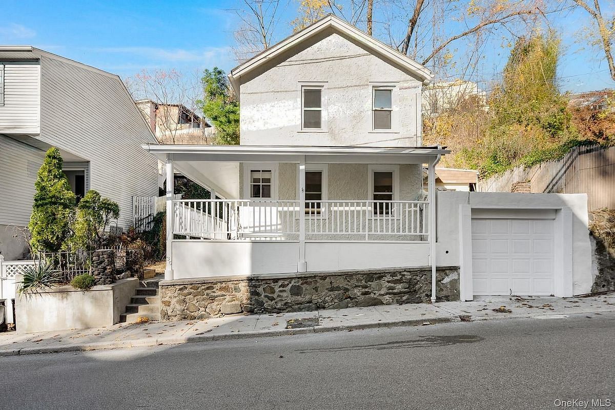 Image 1 of 29 for 35 Brook Street in Westchester, Cortlandt, NY, 10520