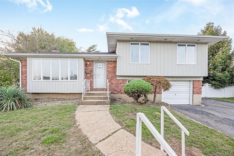 35 Eagle Lane