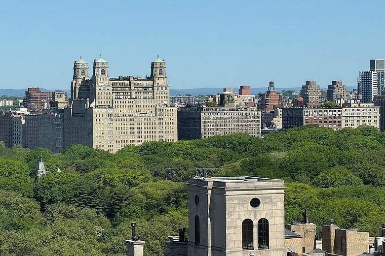 35 East 76th Street #2401