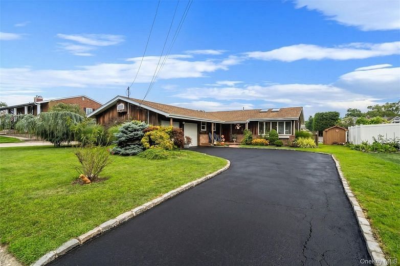 35 Fleets Point Drive