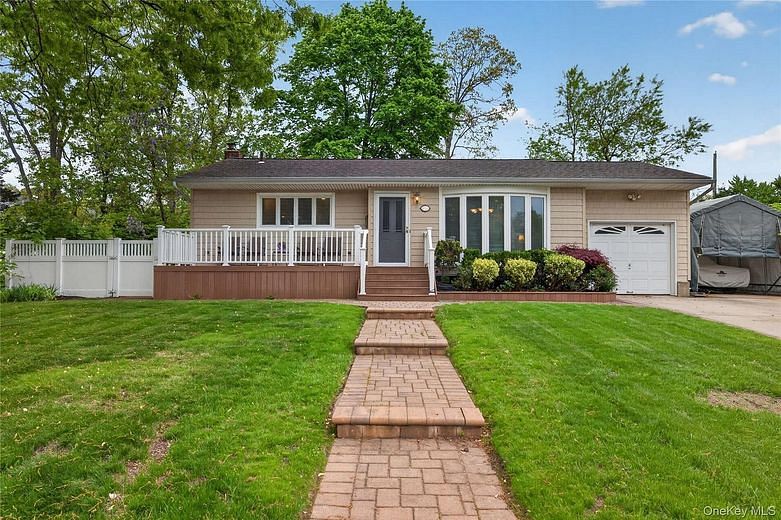 35 Genesee Drive