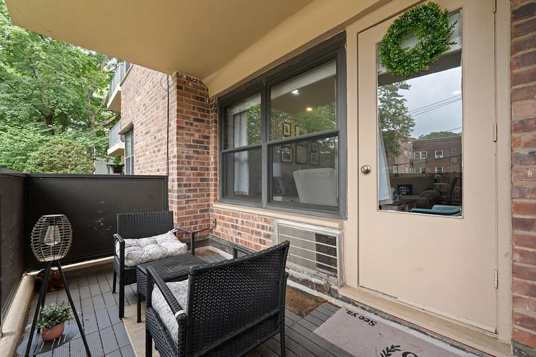 35 Knightsbridge Road Road #1G