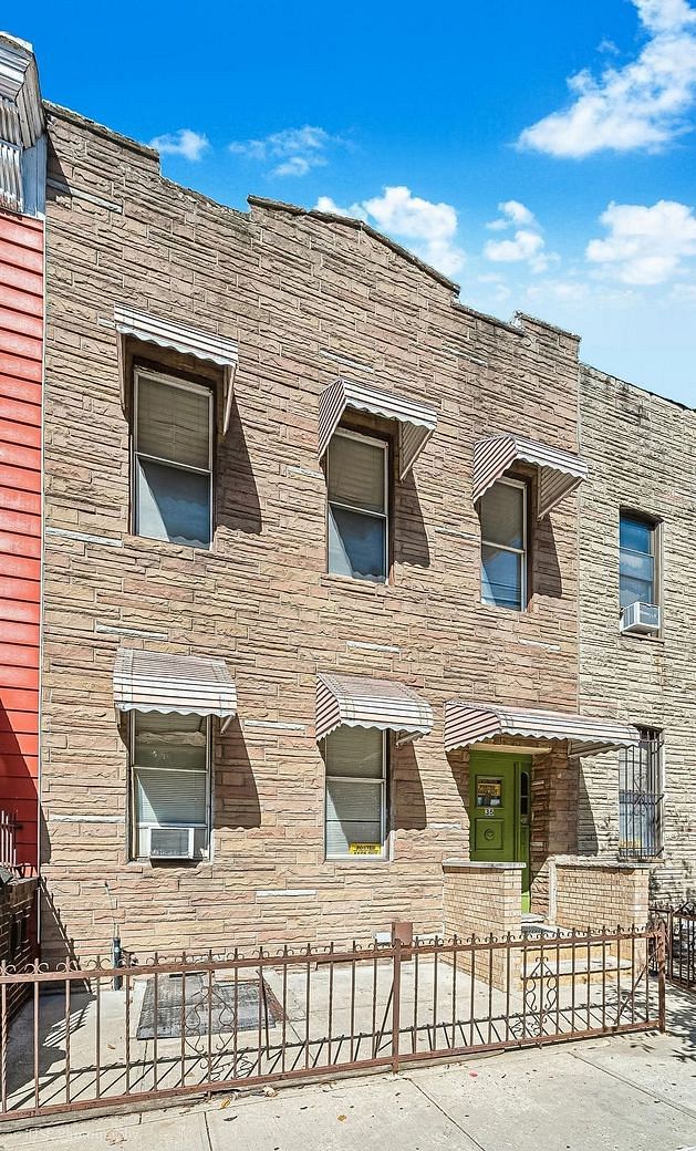 35 Melrose Street