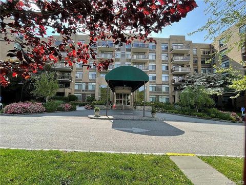 Image 1 of 36 for 35 N Chatsworth Avenue #5W in Westchester, Larchmont, NY, 10538