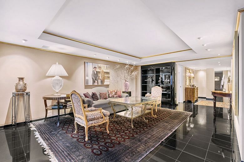 35 Park Avenue #11D